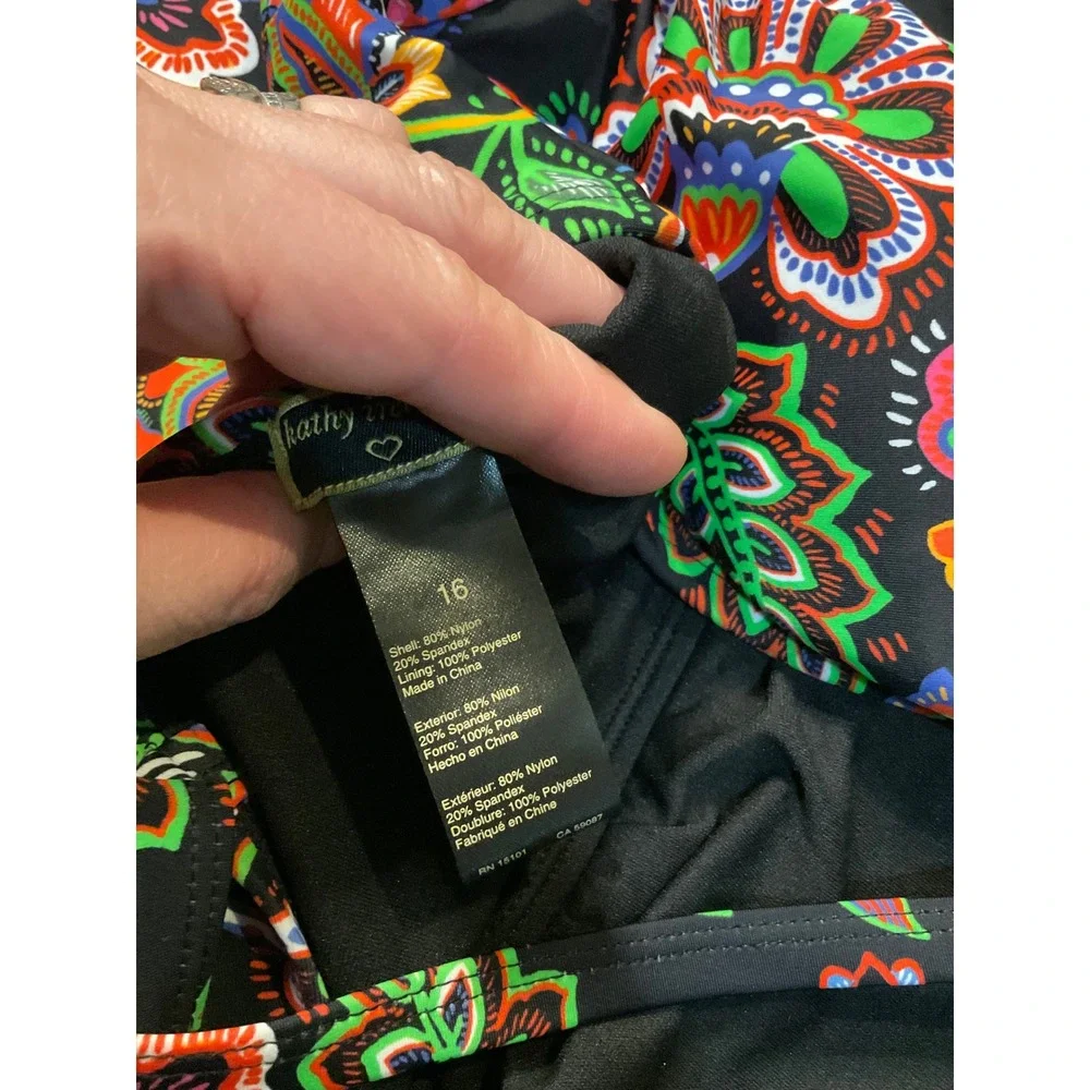 Jantzen Swimsuit One Piece Size 16 Black Supportive Adjustable Strap  Rouched‎